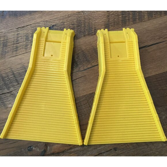 Vintage 1982 CREATA TYCO CLIFF CAR Track Bridge Stomper Toy Truck Part Pieces - Picture 1 of 3